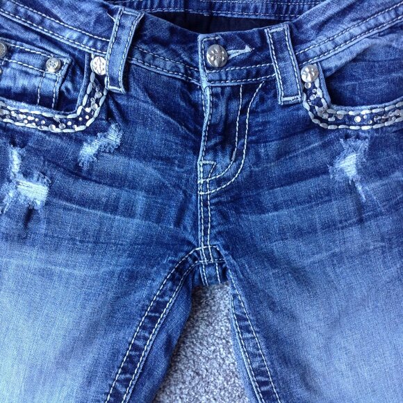 ⭐MISS ME “SIGNATURE SKINNY” DENIM JEANS in Medium Wash, size 25⭐ - Picture 3 of 9